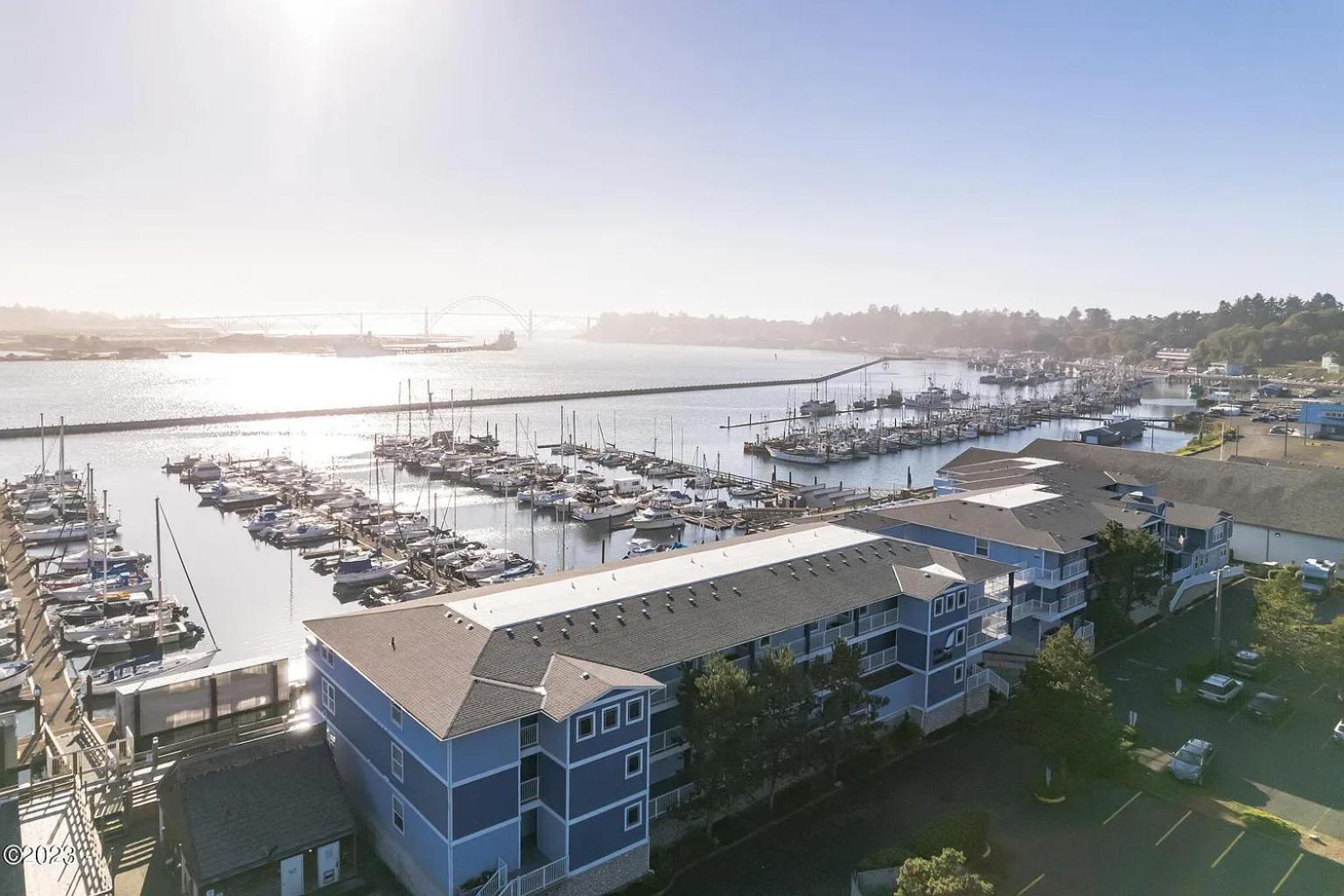 The Landing At Newport Condominium Hotel Eksteriør billede