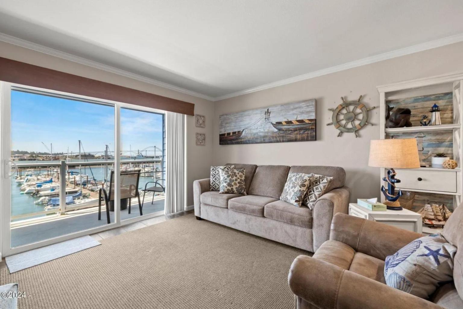 The Landing At Newport Condominium Hotel Eksteriør billede