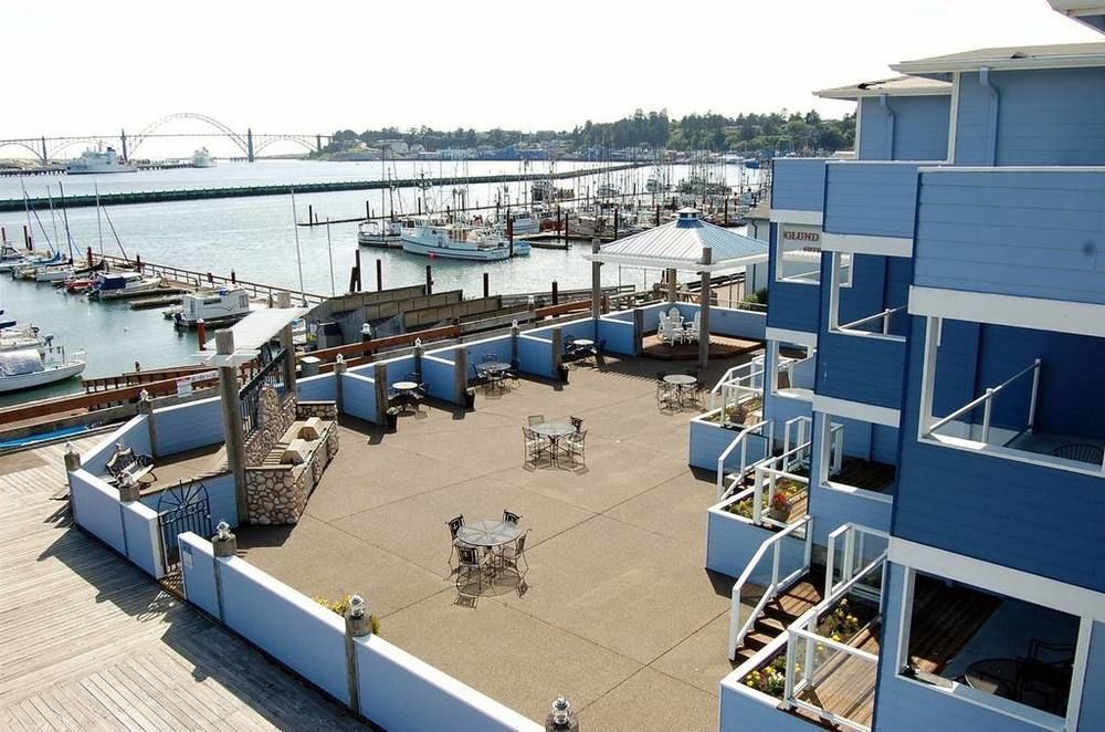 The Landing At Newport Condominium Hotel Eksteriør billede